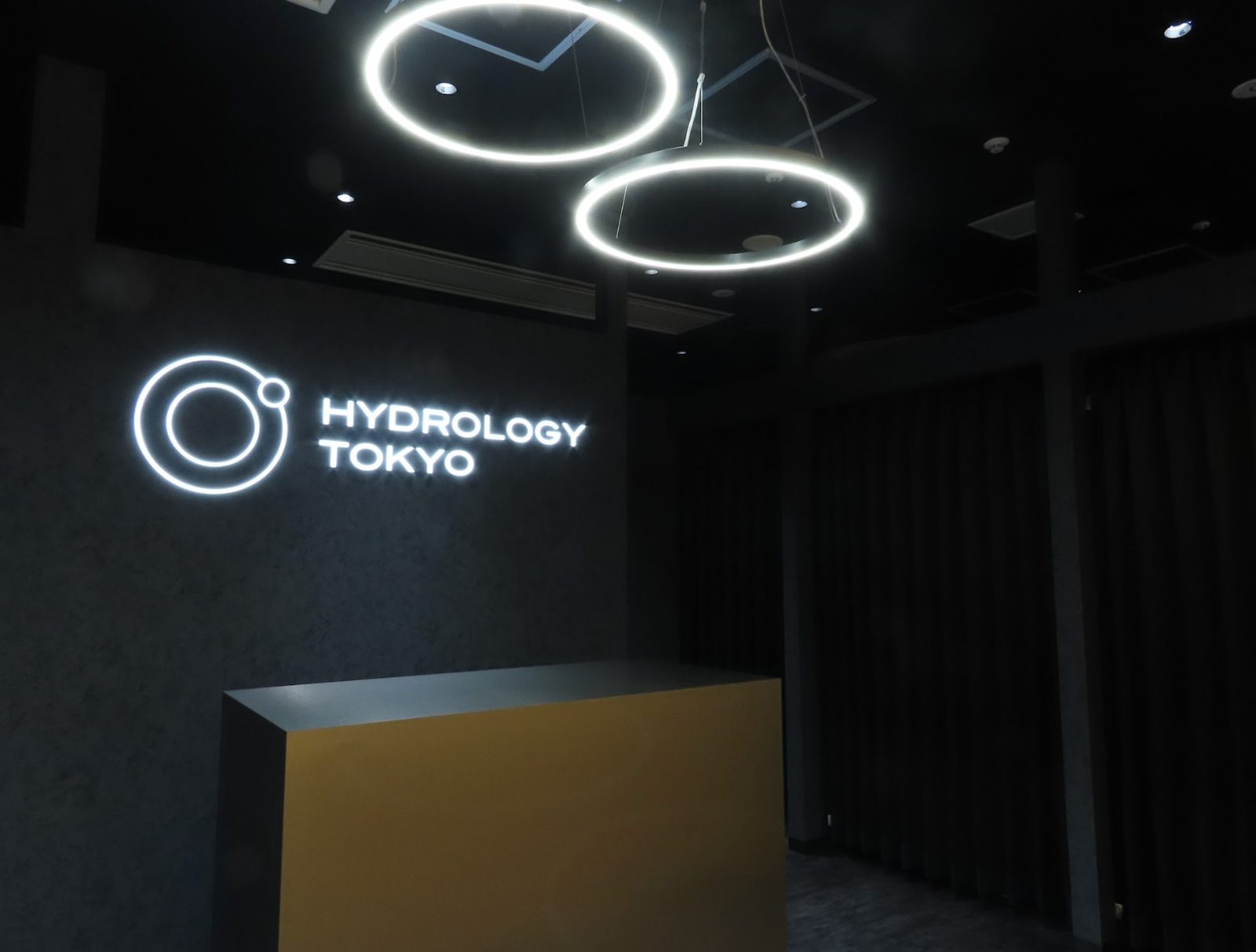 HYDROLOGY TOKYOの受付スペース